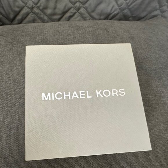 Michael Kors watch box only - Picture 5 of 7